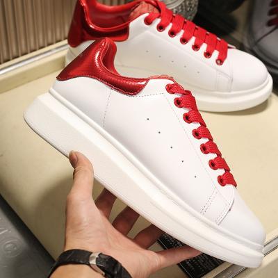 China Running Shoes 2021 Original Factory Direct Quality Men's Designer Men's Original Factory Brand Women's Luxury Shoes Platform Fashion Genuine Leather Sneakers for sale