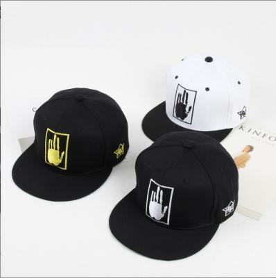 China COMMON 100% Cotton Fashion Design Mens Plain Custom Style Sports Hats Logo Black Mesh Hat Custom Snapback Hat for sale