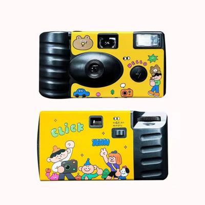 China Single Use Camera 35mm Film Disposable Camera With Flash Build In 12exp/18ex [Color Film/36exp And Alkaline Battery With Customized Color Box for sale