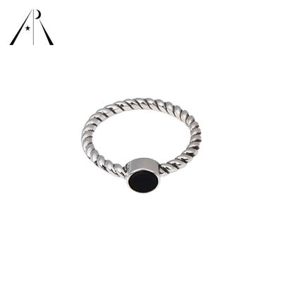 China Round Small Stone BOHEMIA Black Classic Agate Ring Casual 925 Sterling Silver Ring for sale