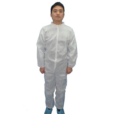 China Type 5.6 Protective Lab Coverall And Gowns Protective Coverall With Hood Coverall Protective Suit for sale