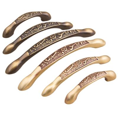 China Eco - Friendly Rose Gold Brass Bedroom Kitchen Furniture Cabinet Handles for sale