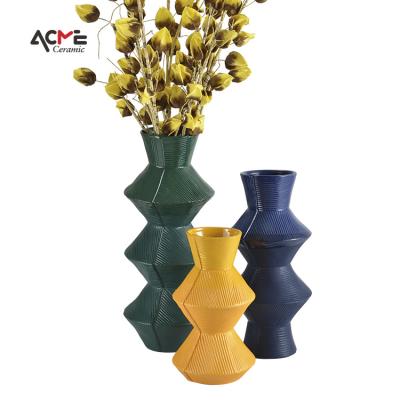 China Wholesale Modern Minimalist Interior Decorative Ornaments Flower Bottle Nordic Home Accessories Ceramic Vase Artwork for sale