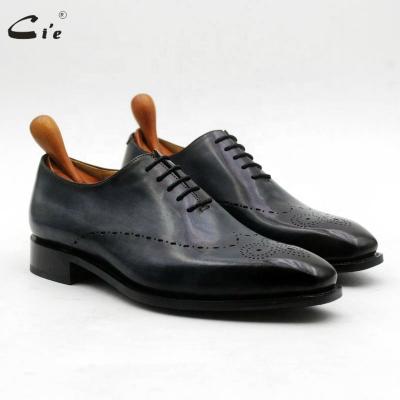 China Breathable Co. Ox 820 New Style Hot Sale New Style Leather Shoes Black Men's Formal Oxford Shoes for sale