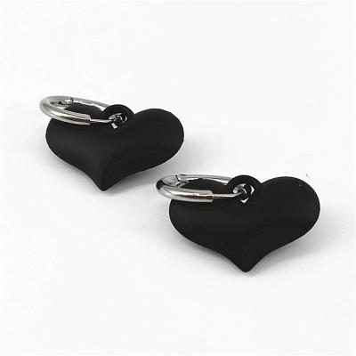 China Fashion TRENDY jewelry black heart ear cut girl accessories 2022 party maids jewelry earrings women new earring studs gifts for sale