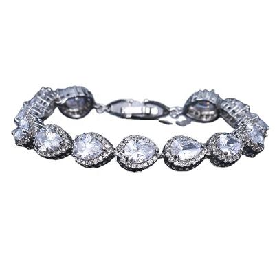 China 2021 New 3A Fashionable Copper Inlaid Zircon Diamond Bracelet Fine Jewelry for sale