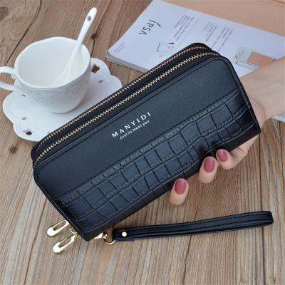 China Fashion Crocodile Pattern Large Capacity Mother's Double Zipper Mobile Phone Bag New Ladies Waterproof Wallet Women's Long Double-Layer Purse for sale