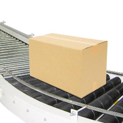 China Eenvoudige structuur Roller Conveyor Belt Roller Prijs Type Voor dozen Tassen Trays Te koop