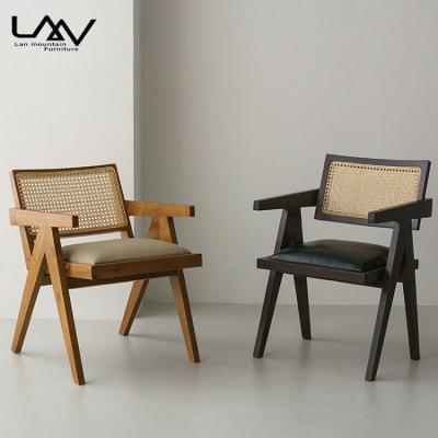 China Assembled solid wood rattan dining chair chair jeanneret le pierre wicker chair restaurant cafe shop wicker chair cushion corbusier for sale