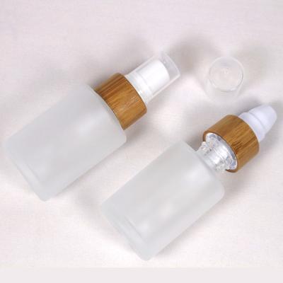 China Wholesale Customized Personal Care Cosmetic Packaging Luxury Glass Cosmetic Packaging Set for sale