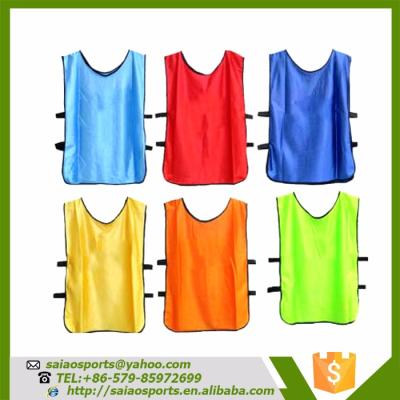 China Hot Selling Football Scrum Vest Cheap Soccer Training Vests Sport Wear Mesh Vest for sale