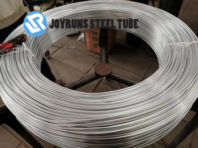 China 4.76*0.7M M ASTM A254, DC04 Bundy galvanizaron la bobina de acero de la tubería cubren con cinc el carbono cubierto de Lowe en venta