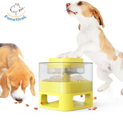 China Automatic Fun Pop Up Food Design Pet Driver Dog Cat Push Smart Automatic Pet Feeder for sale