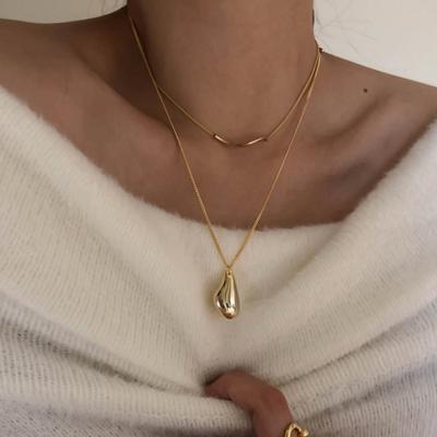 China 2Pcs/Set Waterdrop Necklaces 2Pcs/Set Irregular Irregular Waterdrop Necklaces Wave Shape Gold Necklaces For Women Daily Abstract Minimalist Necklace 2020 for sale