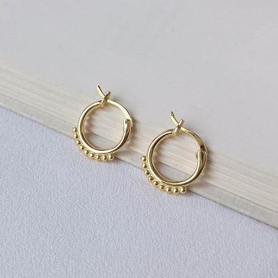 China 925 Sterling Silver Earrings Hoops Stylish Women's 2019 Minimalist Hoop Earrings Wholesale Tiny Circle Hoop Earrings Gold Pearl Group Hoop Earrings New for sale