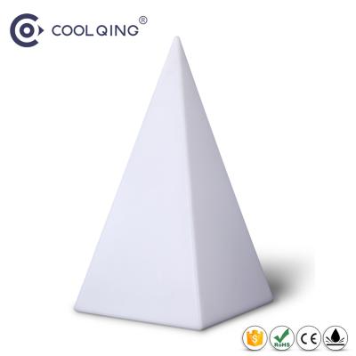 China 2018 Commercial Furniture Pyramid Shape Light Luminous Outdoor Wedding Decoration Garden Led Light for sale