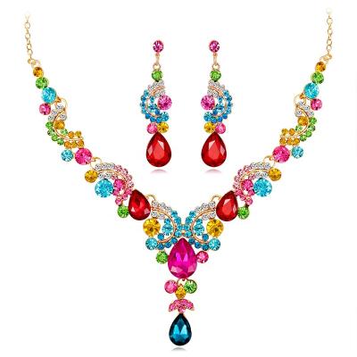 China Crystal Necklace Earrings Jewelry Sets Valentine Romantic Luxury Party Gifts Bridal Ornament for sale