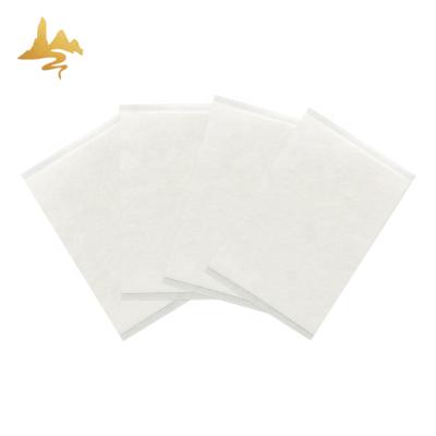 China CE Herbal Magnetic White Spunlace Fabric Plaster Leg Muscle Pain Relief Patch for sale