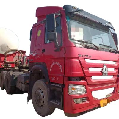 China Truck trailer 6x4 375 horsepower euro 5 sinotruk brand tractor truck 10 wheels truck head for sale for sale