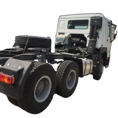 China Hot Sale Truck SINOTRUK 375hp Heavy Duty Truck Head HOWO Trailer Head Diesel Tractor 7500x2500x3230 for sale