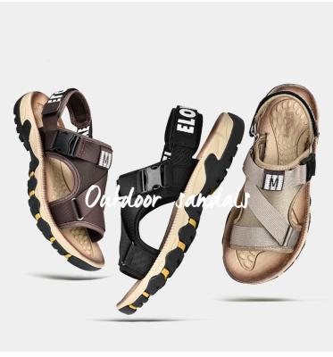 China New Fashion Summer Season Anti-slippery Men Beach Sandals High Quality Sandals for sale