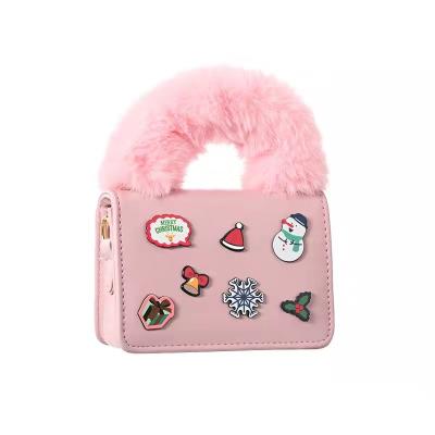 China 2021 New Winter Cute Women's Mini Handbag European and American Fashion Trend Bag Plush Handle Zero Girl's Purse Christmas Gift Handbag for sale