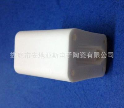 中国 Al2o3 Ceramic Shells 96 Technical Ceramic Components For High Voltage Fuse 販売のため