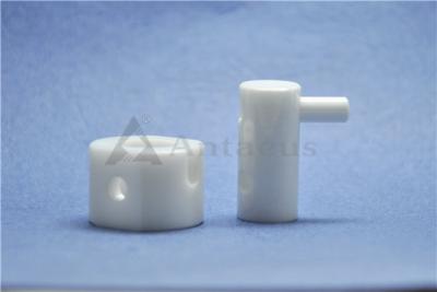 China Structurele Ceramische de Schakelaarblokken van de zirconiumdioxyde Ceramische Thermische Isolatie 6.0g/cm3 Te koop