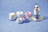 Cina Componenti ceramiche resistenti dell'allumina dell'abrasione 95 per la microonda Oven Magnetron in vendita