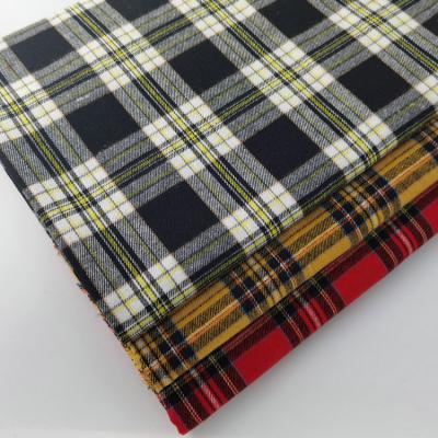 China Garment Woven Polyester Cotton Fabric in Timeless Plaid Pattern for Women's Clothing for sale