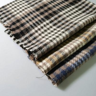 China Plaid Flannel Fabric 260GSM Polyester Cotton Jacquard Yarn Dyed Thickened for Shirt for sale