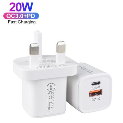 China Shenzhen Factory 20W Charger PD 20W Charger Mobile Phone Mini UK Plug Dual Port USB C Charger For iPhone 12 13 Pro Max for sale