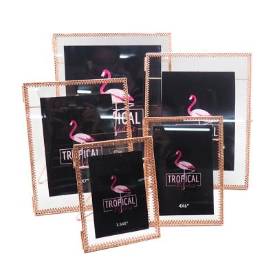 China PF-1082 Gifts Custom Design Metal And Glass Picture Phone Frame Wholesale for sale