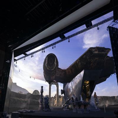 China Indoor 9D Cinema Reality Production Display Screen VR XR XR Background Wall Virtual Led Video Film Studio for sale