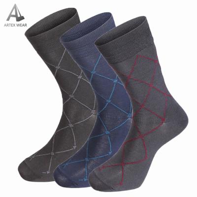 China Scuff Resistance Mens Mercerized Cotton Business Crew Dress Socks for sale