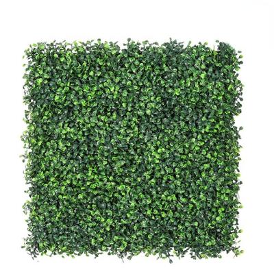 China Eco-friendly Materials Fanxun Crafts Garden Supplies Decor Unti-UV Boxwood Hedge Green Plant Board for sale