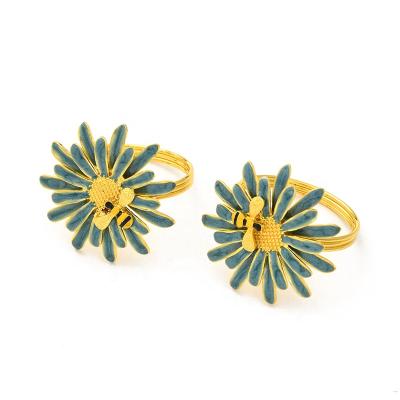 China Viable IN STOCK Blue Metal Flower With Bee Towel Rings For Spring Summer Season for sale