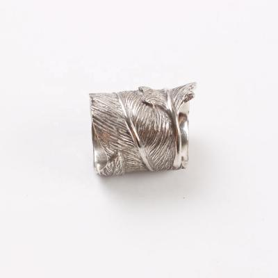 China Sustainable Roll Up Antique Silver Sheet Originality Napkin Rings For Wedding Dining for sale