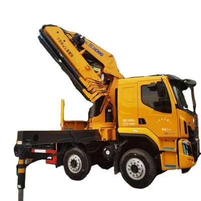 China TRUCK CRANE Folding Boom Crane Telescoping Hydraulic Boom Crane With 23 Ton Boom Truck Crane for sale