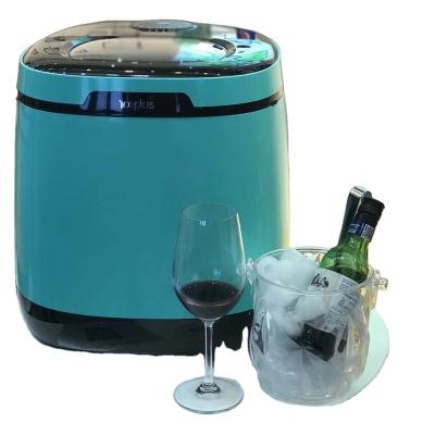 China Hotel Table Top Mini Cube Ice Maker Black Counter Top Ice Maker Ice Maker OEM Shop Water Tank Silver Red White Convenient Ice Maker for sale