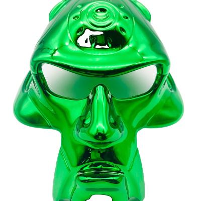 China Cool Design 3D Green Europe Poly Resin Metal Plated Sunglasses Show Bob Spike Head for sale