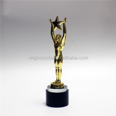 China New Europe design unique metal star trophy human gold awards with crystal base for promotion for sale