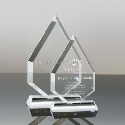 China Europe wholesale new design cheap drops of water shape crystal glass trophy awards,crystal trophy design for sale