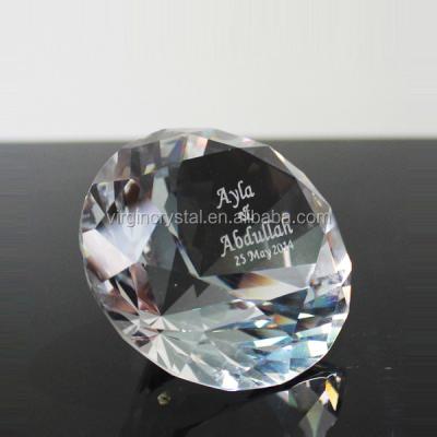 China Europe Wholesale Glass Diamond Nice Diamond Paperweight Wedding Gifts Crystal Souvenir for sale