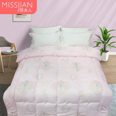 China Soft warm winter replacements cotton printed winter hot-selling quilt to keep European-style printed bedding warm for sale