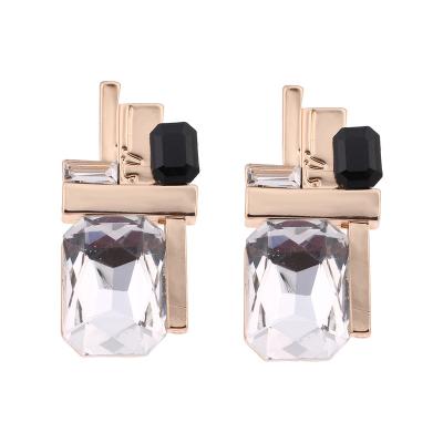 China Hiphop women 2021 European and American fashion earrings gold plated earrings custom alloy crystal earrings for sale