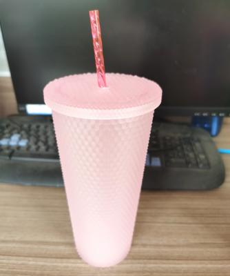 China Sustainable Fashion Bling Plastic Studded Tumbler Reusable Cold Cups With Lid And Straw for sale