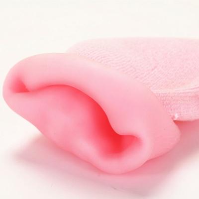 China Toe Separator Wholesale Moisturizing Foot Silicon Spa Gel Heel Cooling Socks for sale