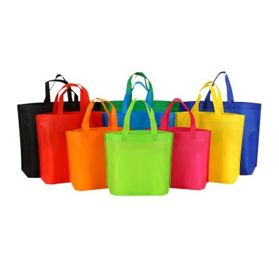 China Eco - Friendly Bolsa No Universal Tejida Compras Promocional Regalo PP Nonwoven Bags With Bottom Gusset for sale