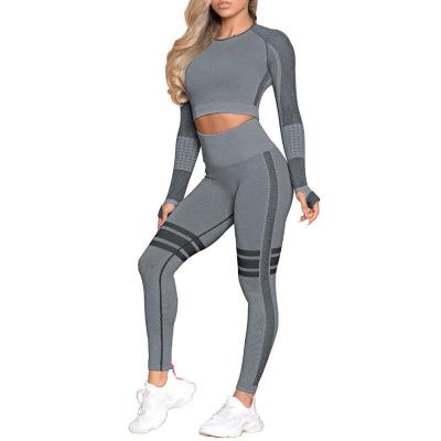 China Wholesale Breathable Autumn Fashion Long Sleeve Yoga Set Outdoor Breathable Running Gaiters Set High Waist Gym Sportswear 2 Pieces for sale